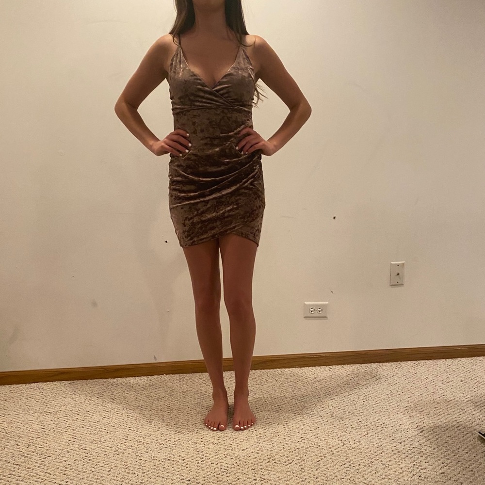 Forever 21 velvet dress
